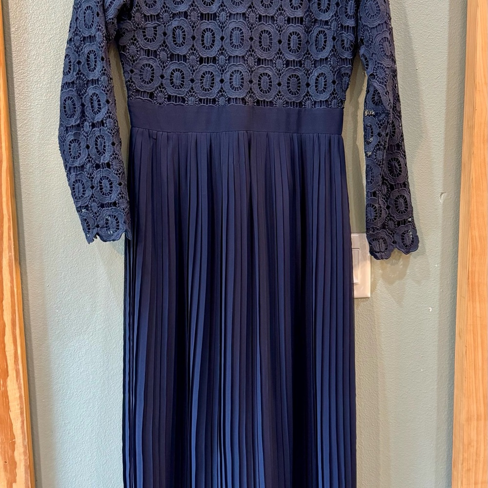 Dainty Jewells Navy Blue Lace Dress Women’s M